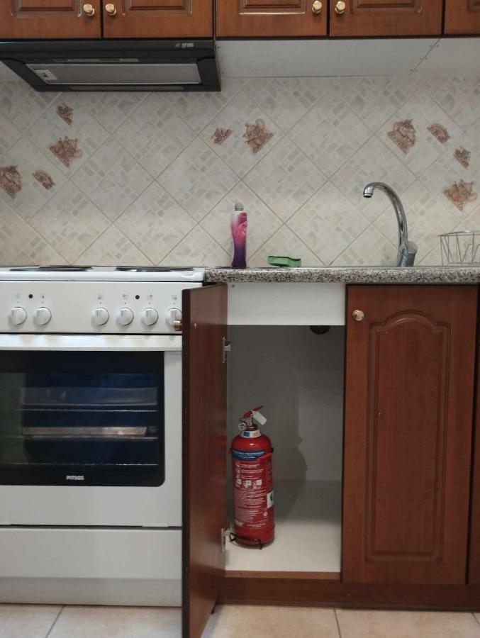 Sunchaser Apartments Igumeníca Kültér fotó