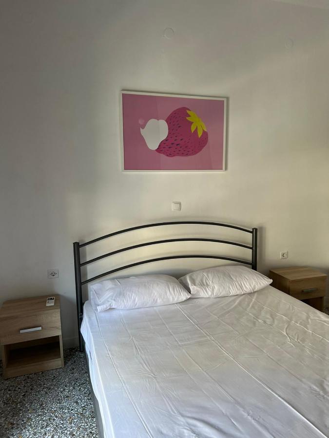 Sunchaser Apartments Igumeníca Kültér fotó