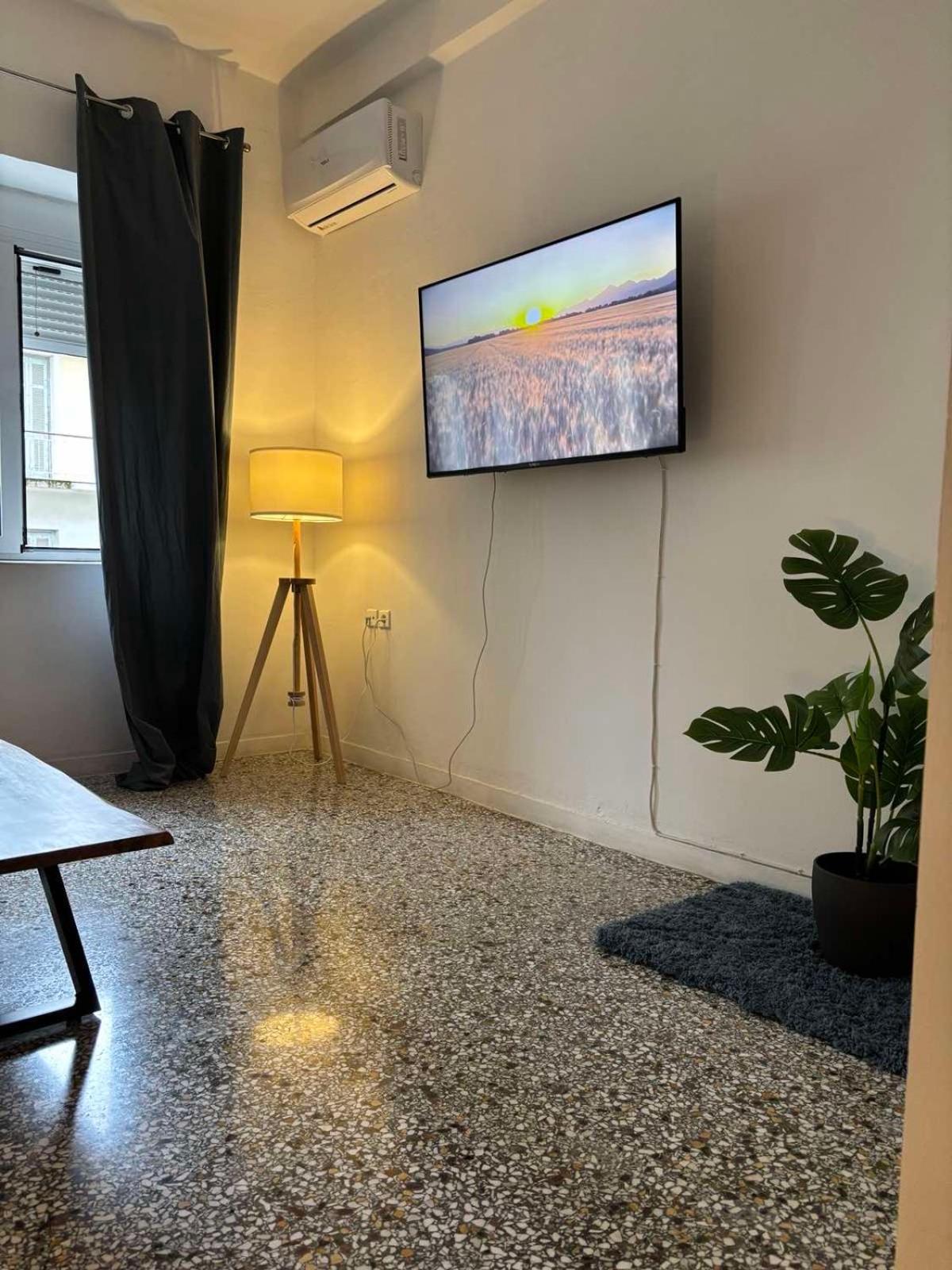 Sunchaser Apartments Igumeníca Kültér fotó